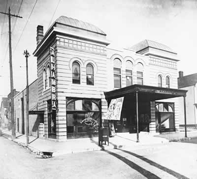 Alhambra Theater in 1913